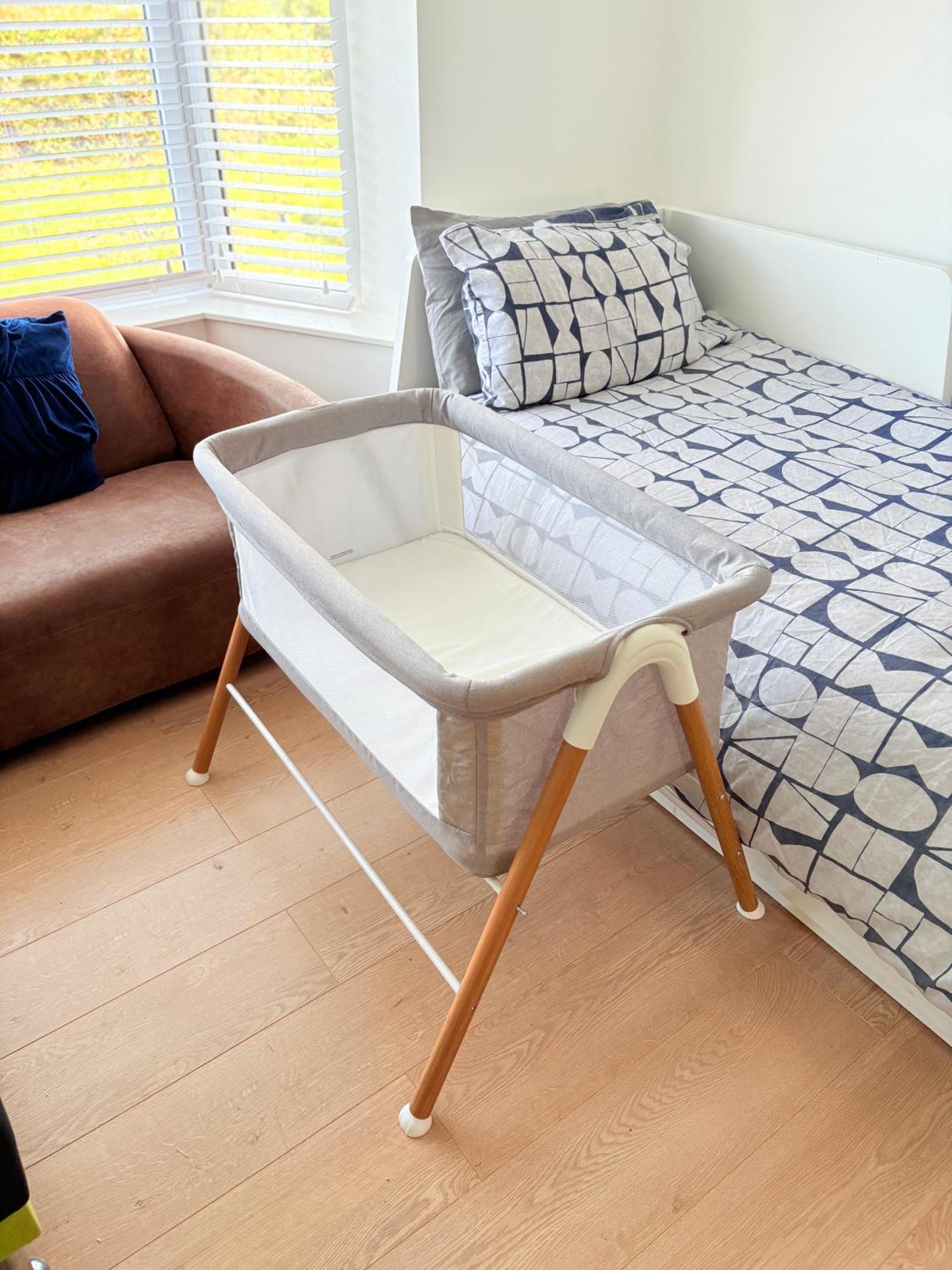 Luton Lodge - Newly Renovated Ideal For Short Stay, Close To Airport Train Station, Free Parking Off Street , Luxury Comfort In Low Price Exterior foto